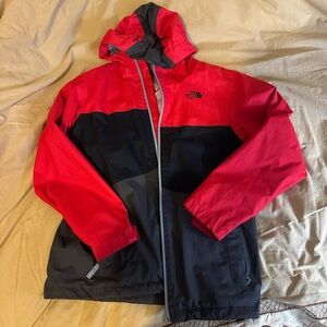 the north face boys red waterproof hooded jacket size L 14/16